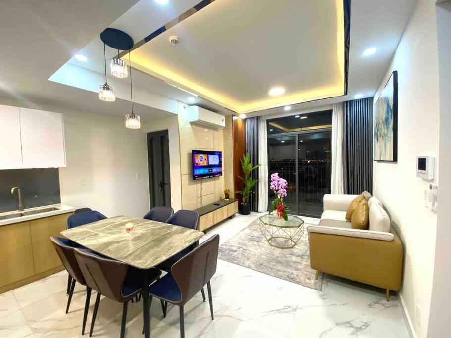 Luxury Apartment Asiana Capella Trung Tam Cho Lon Ho-Chi-Minh-Stadt Exterior foto