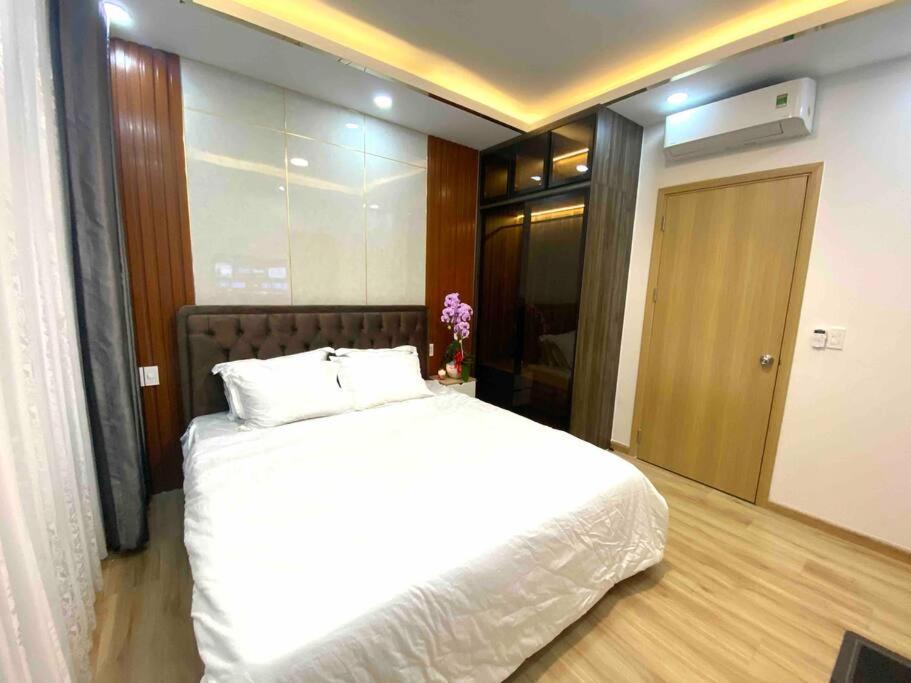 Luxury Apartment Asiana Capella Trung Tam Cho Lon Ho-Chi-Minh-Stadt Exterior foto