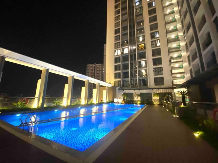 Luxury Apartment Asiana Capella Trung Tam Cho Lon Ho-Chi-Minh-Stadt Exterior foto