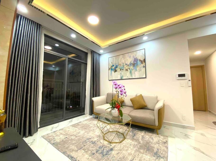 Luxury Apartment Asiana Capella Trung Tam Cho Lon Ho-Chi-Minh-Stadt Exterior foto